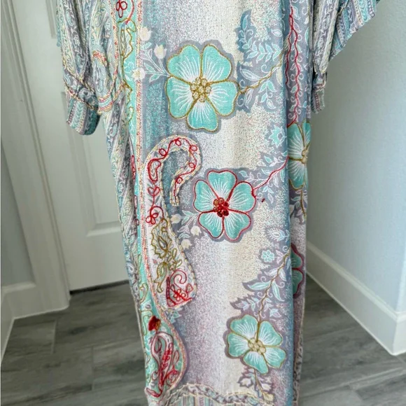 Raj Thick Stitch Embroidered Duster - Picture 4 of 11